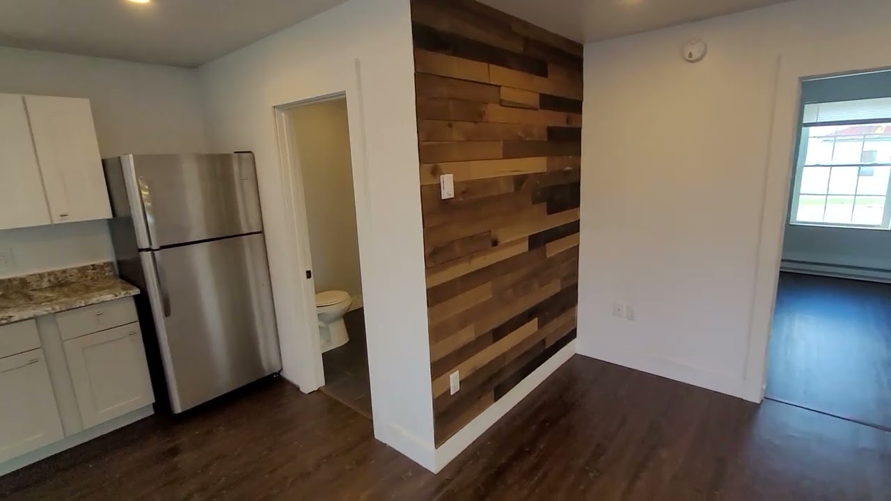 Walk to Hospital & Downtown - New Const 1 BR River view - 388 Hancock st apt 1 Bangor
