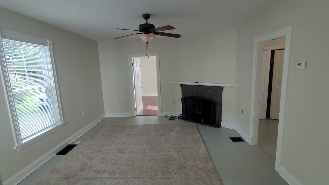 Updated Downtown 2 BR + office all 1st Floor