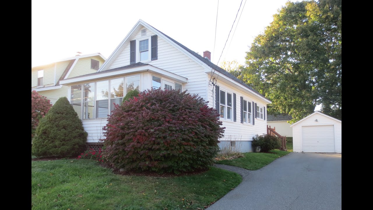 Furnished Home in Desirable Fairmount Area of Bangor - 223 Seventh St Bangor