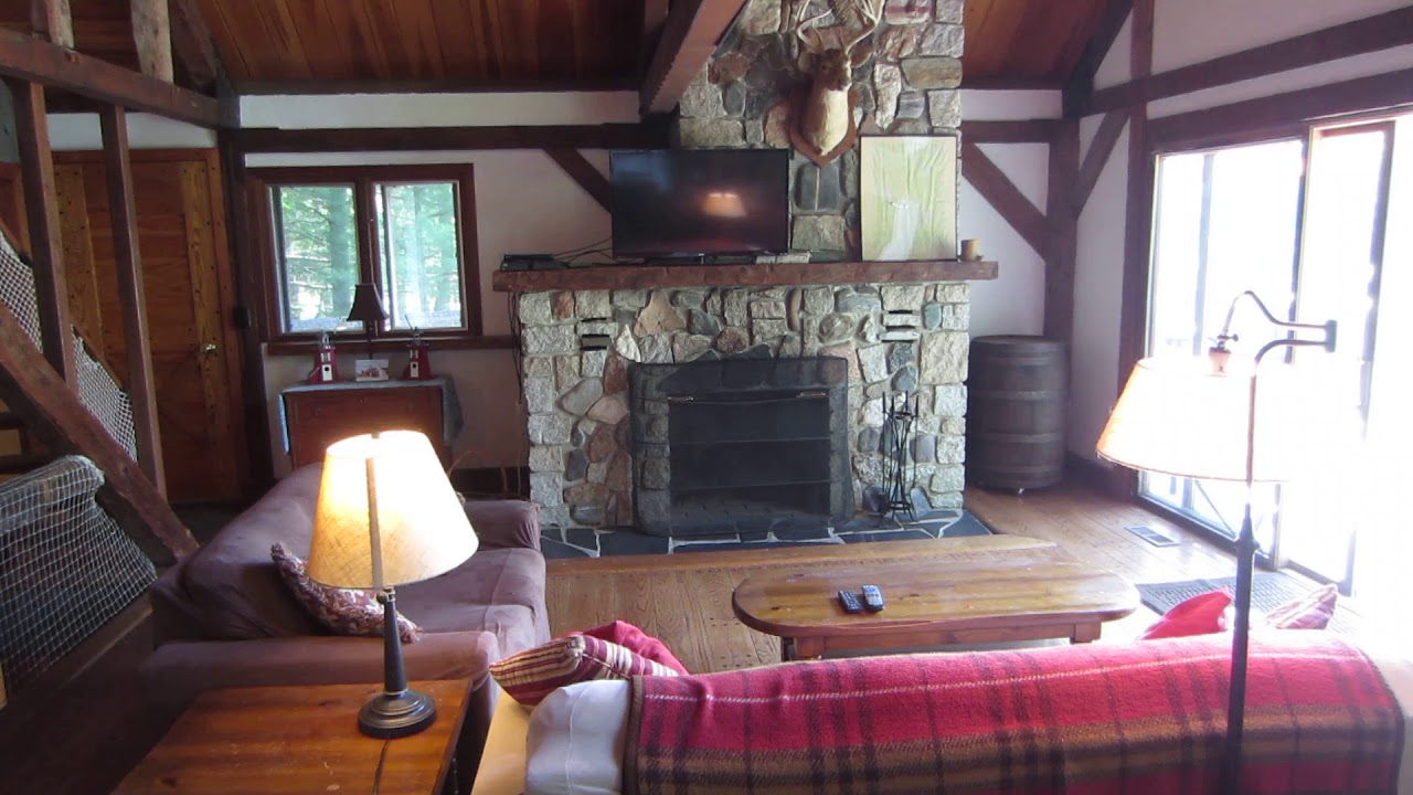 Lakefront 3 BR 2 bath wiht Garage - 6 Granite Dedham - Phillips Lake Home